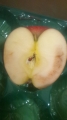 りんごを切ったら、中が茶色。担当者の見分け方